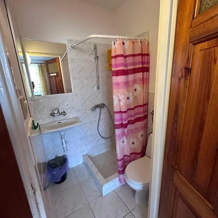 Habitación en casa particular Karina *